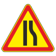 Дорожный знак 1.20.2 «Сужение дороги» (временный) (металл 0,8 мм, IV типоразмер: сторона 1500 мм, С/О пленка: тип В алмазная)